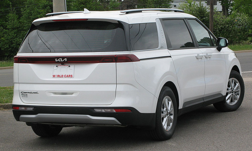 2022 Kia Carnival LXS