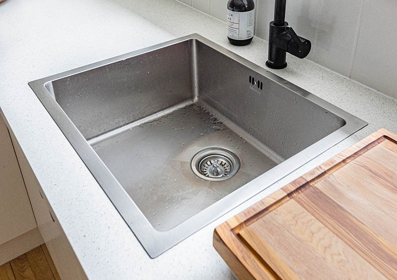 12 Best Kitchen Sink Materials Pros And Cons 2022 Guide With Pictures