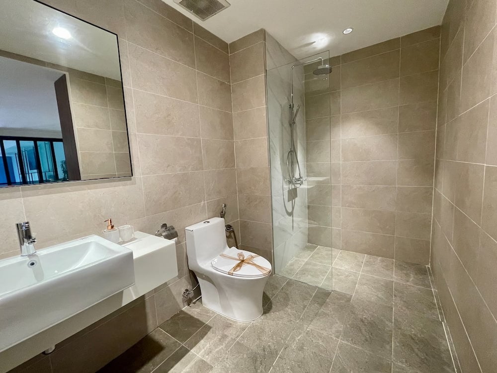 Why Does My Basement Smell Like Sewer? 6 Possible Reasons Grea Vision