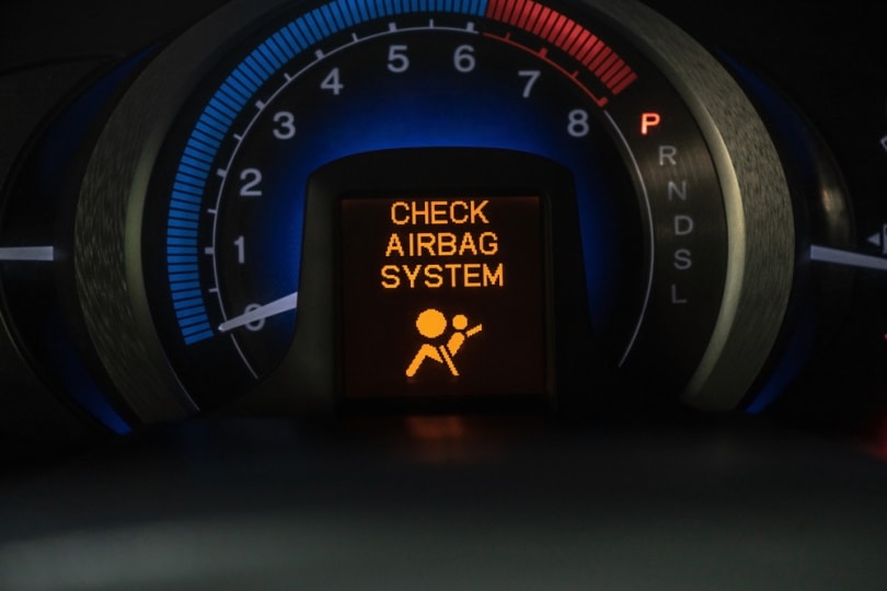 airbag system warning icon
